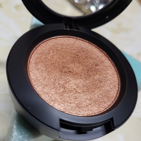 6 PC Blush & Highlighter Bundle - Picture 9 of 15